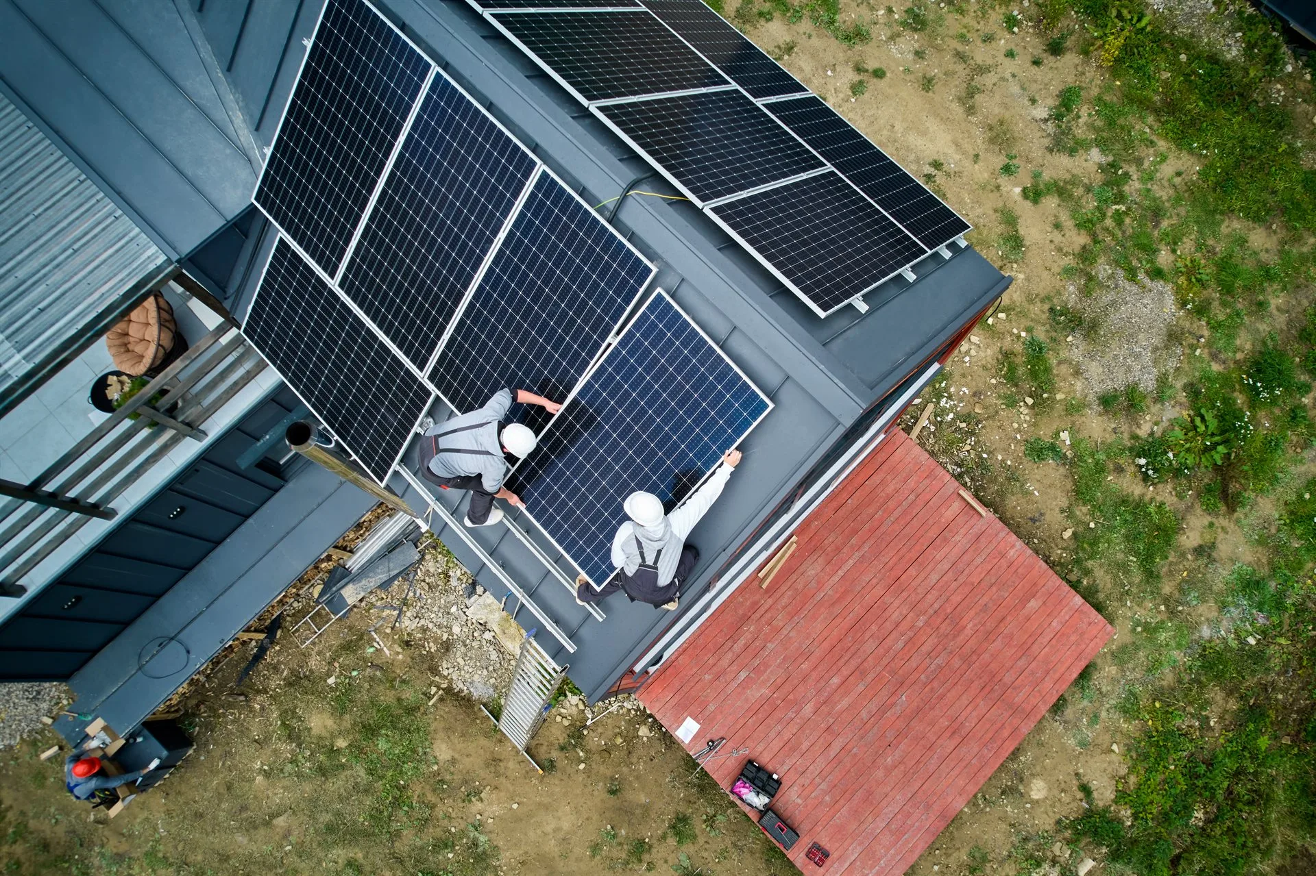 Solar Battery Storage specialists in action